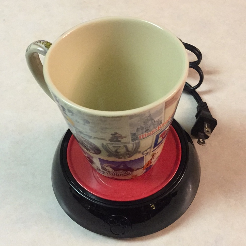 🌸Disney Parks Original Mug with warmer! 🌸